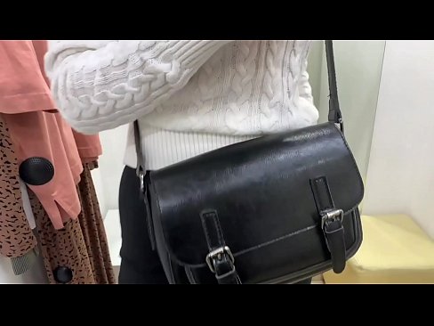❤️ Публична мастурбация на младата кучка FeralBerry с вибратор в стаята за обличане ❌ Супер порно в bg.pornochaturbate.ru ❌️